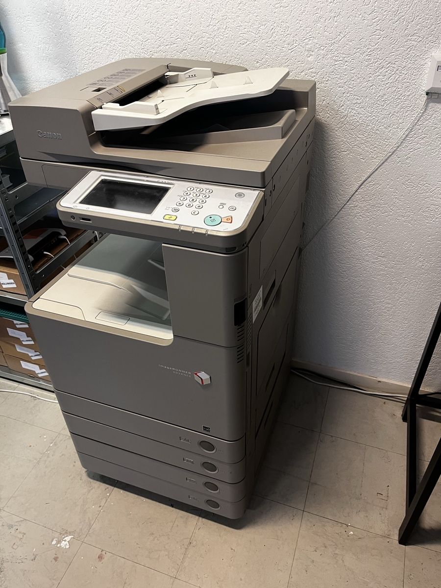 Canon Stampanti: Canon Image Runner C2220i Drucker – Usato da Basel venduto da tiarco 1