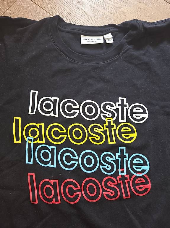 Lacoste T-shirt: Lacoste T-Shirt – Usato da Rümlang venduto da cel_2cqh