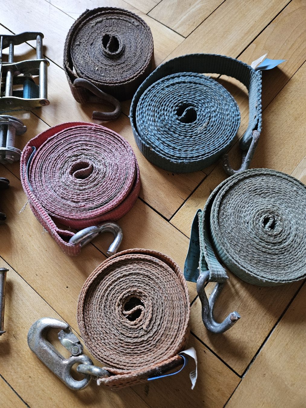 Tutti gli attrezzi: Spanngurten inkl. Spanner Set à 5 Stück, schmal, div. Längen – Usato da Rheineck venduto da Eulalia40 1