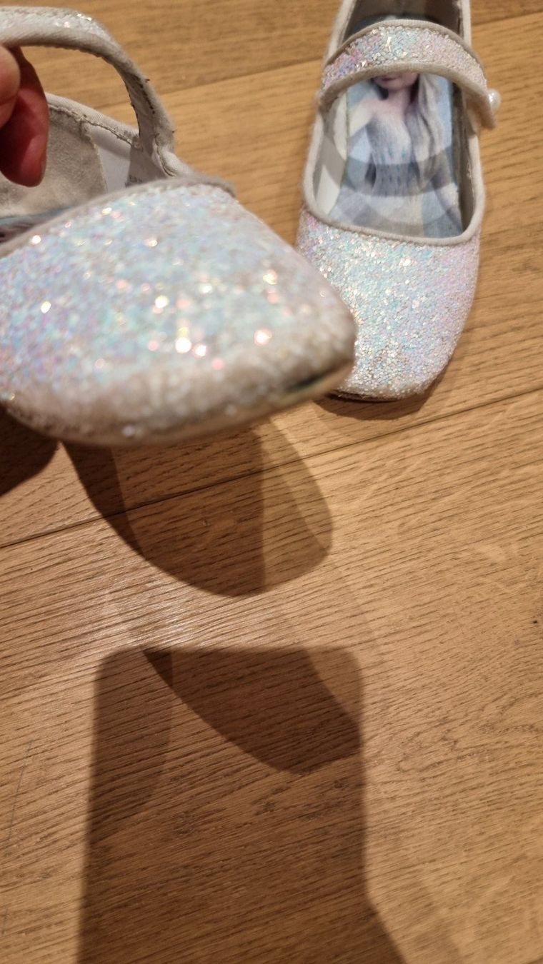 H&M Scarpe per ragazze: Glitzer Elsa Ballerinas, 27 – Usato da Buttikon SZ venduto da Limo180 3