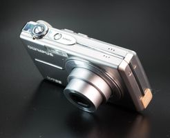 Olympus X-785 (FE-220) Digital Camera