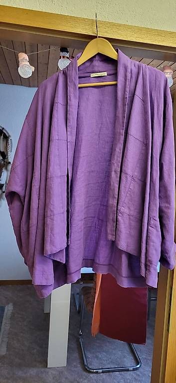 Giacche: Jacke, in Violett, von Donna Carla, Einheitsgrösse, – Usato da Laupen BE venduto da Ursulam3635