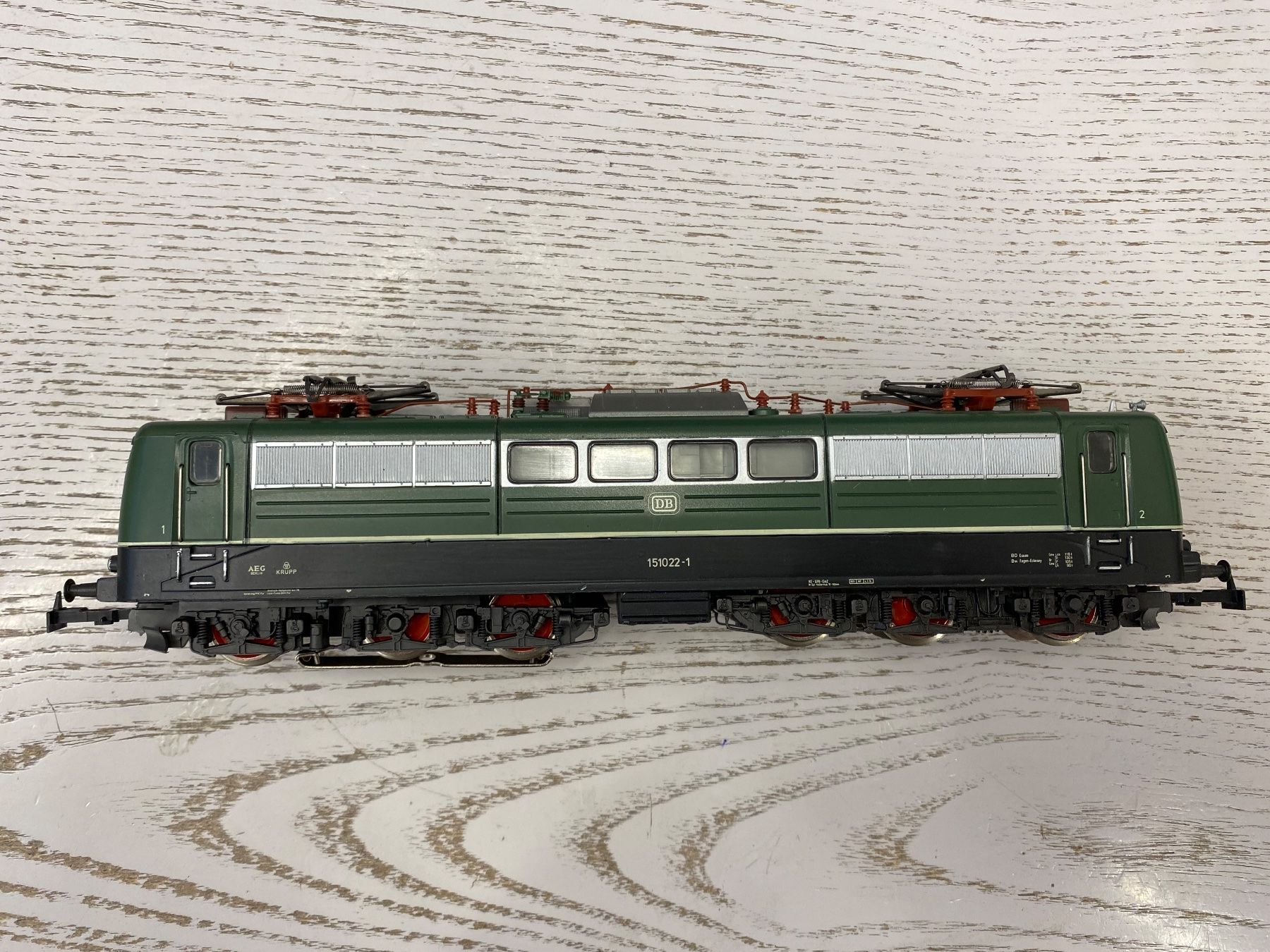 Märklin Modellini di ferrovie: Märklin 3057 DB BR 151 – Usato da Lupsingen venduto da New-Haven 1