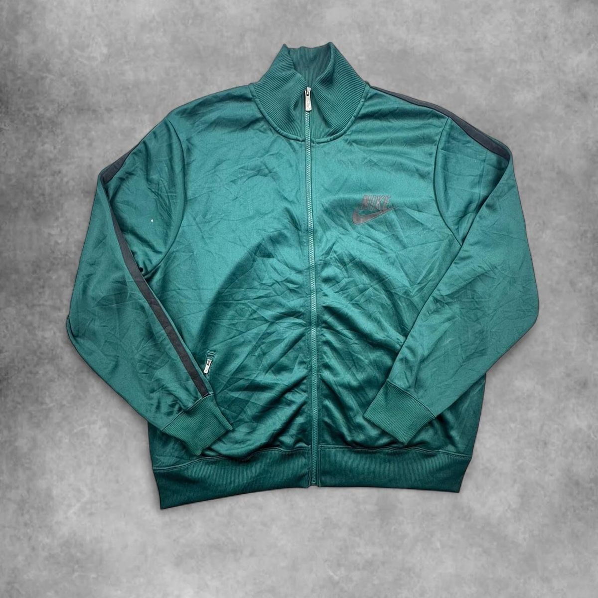 Nike Giacche: Nike green jacket – Usato da Erlinsbach SO venduto da TogaResell