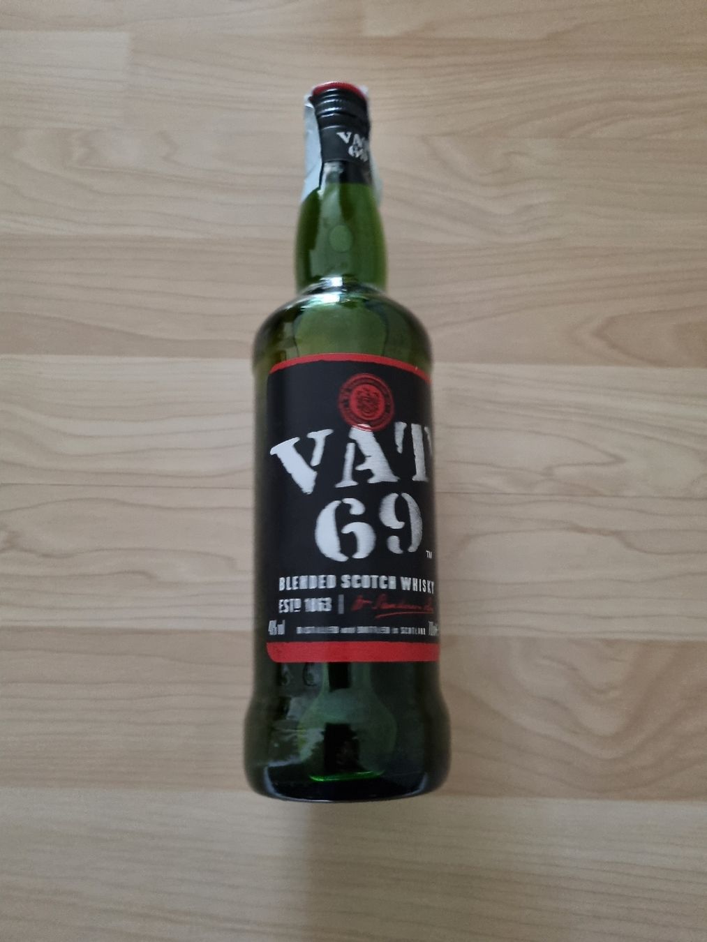 Bevande alcoliche: VAT 69 Blended Whisky – Nuovo e nell'imballaggio originale da Ostermundigen venduto da aydin014 1