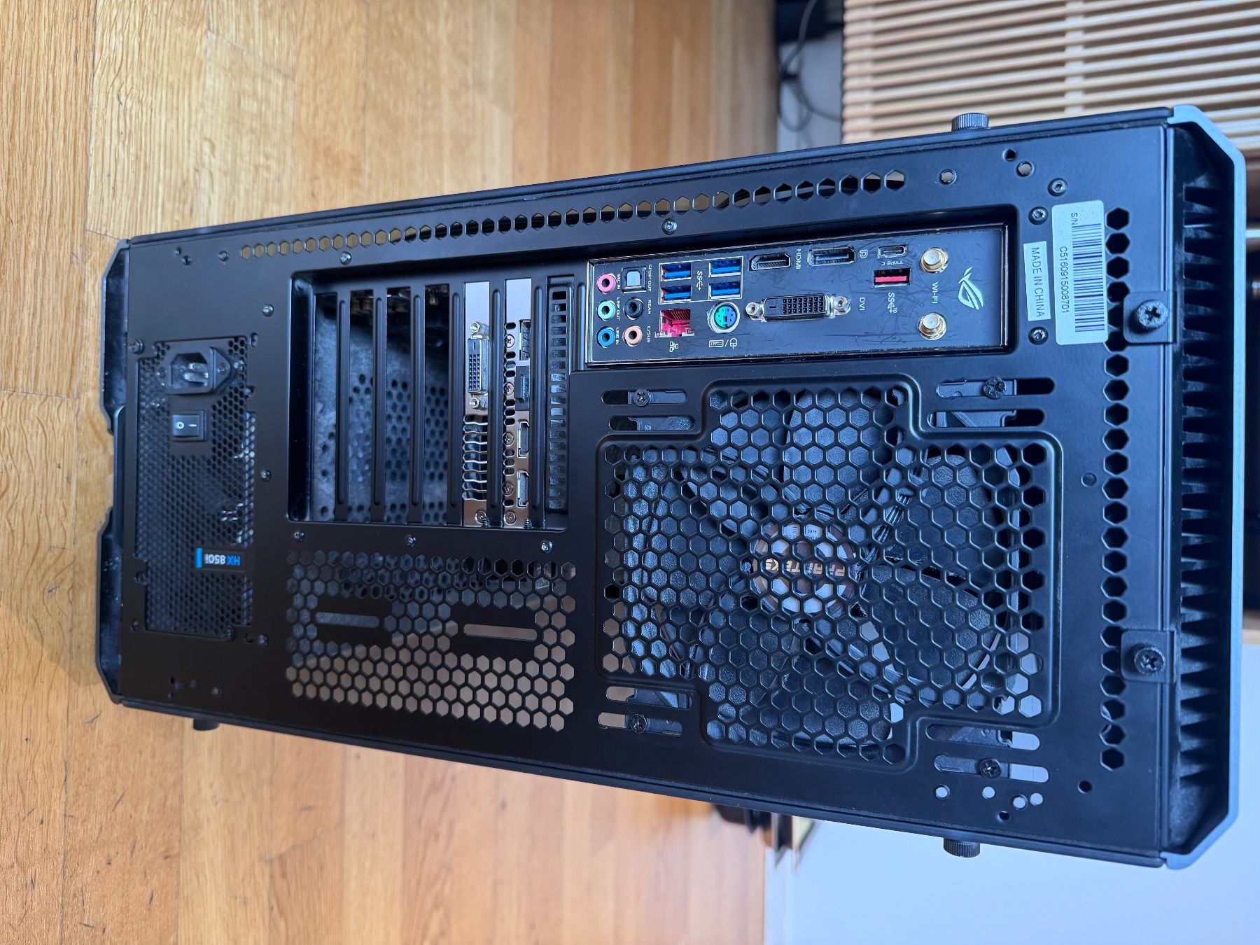 Asus PC: Gaming PC - Phanteks Gehäuse - 1080Ti - STRIX Set – Usato da Zürich venduto da xevious69 3