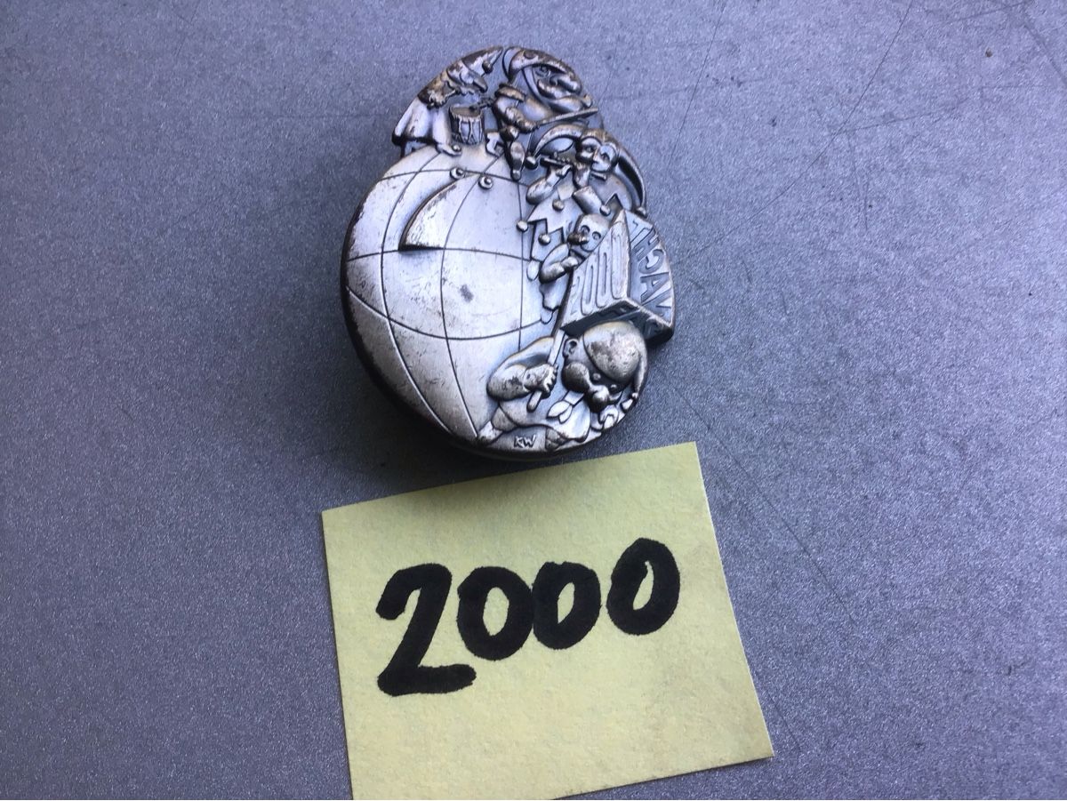 Basler Placchette & Badge: Baslerfasnachtsplaketten 2000 Silber – Usato da Arlesheim venduto da printz01