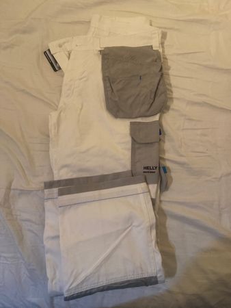 Pantalon chantier Helly Hansen neuf T.54 (38/33)