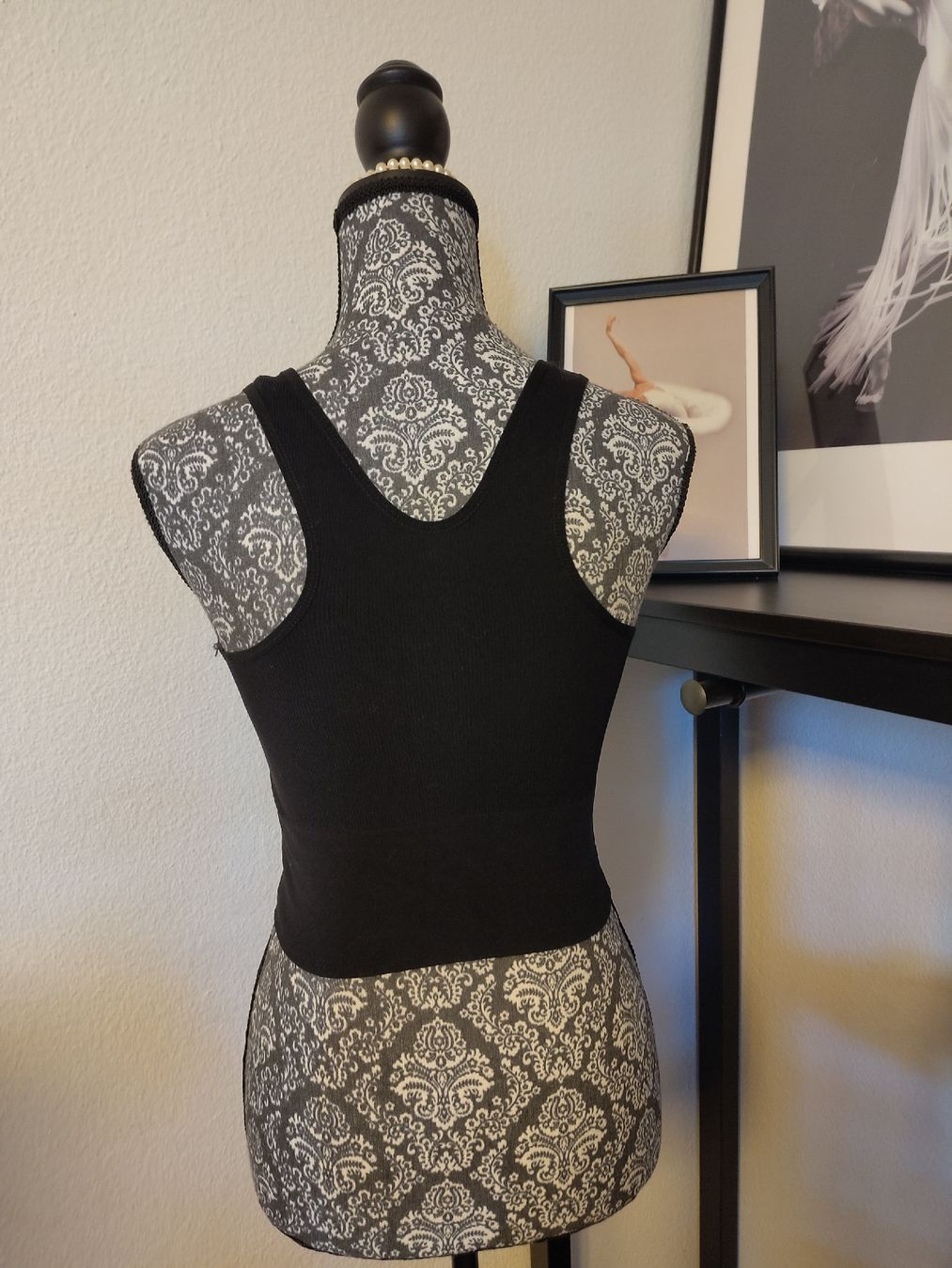 H&M Tops: H&M - Sport-Top, Gr. 36 – Gebraucht aus Zollikofen von AliaRuna 1