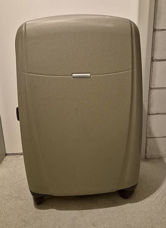 Valises de voyage: Samsonite – D'occasion à Schneisingen par sil_qb5m
