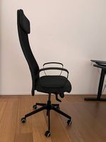 Ergonomischer Bürostuhl mit hoher Rückenlehne  sehr bequem