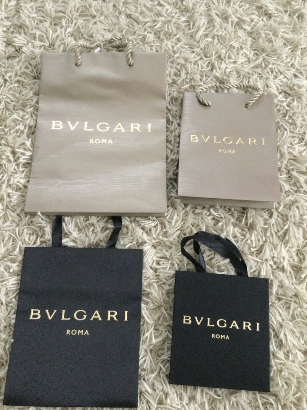 Bulgari Borse: Bulgari  Papiertüten – Usato da Birr venduto da wasili01
