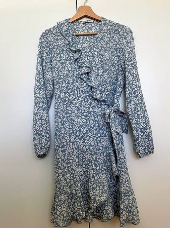 Wickelkleid hellblau kurz Gr. 40