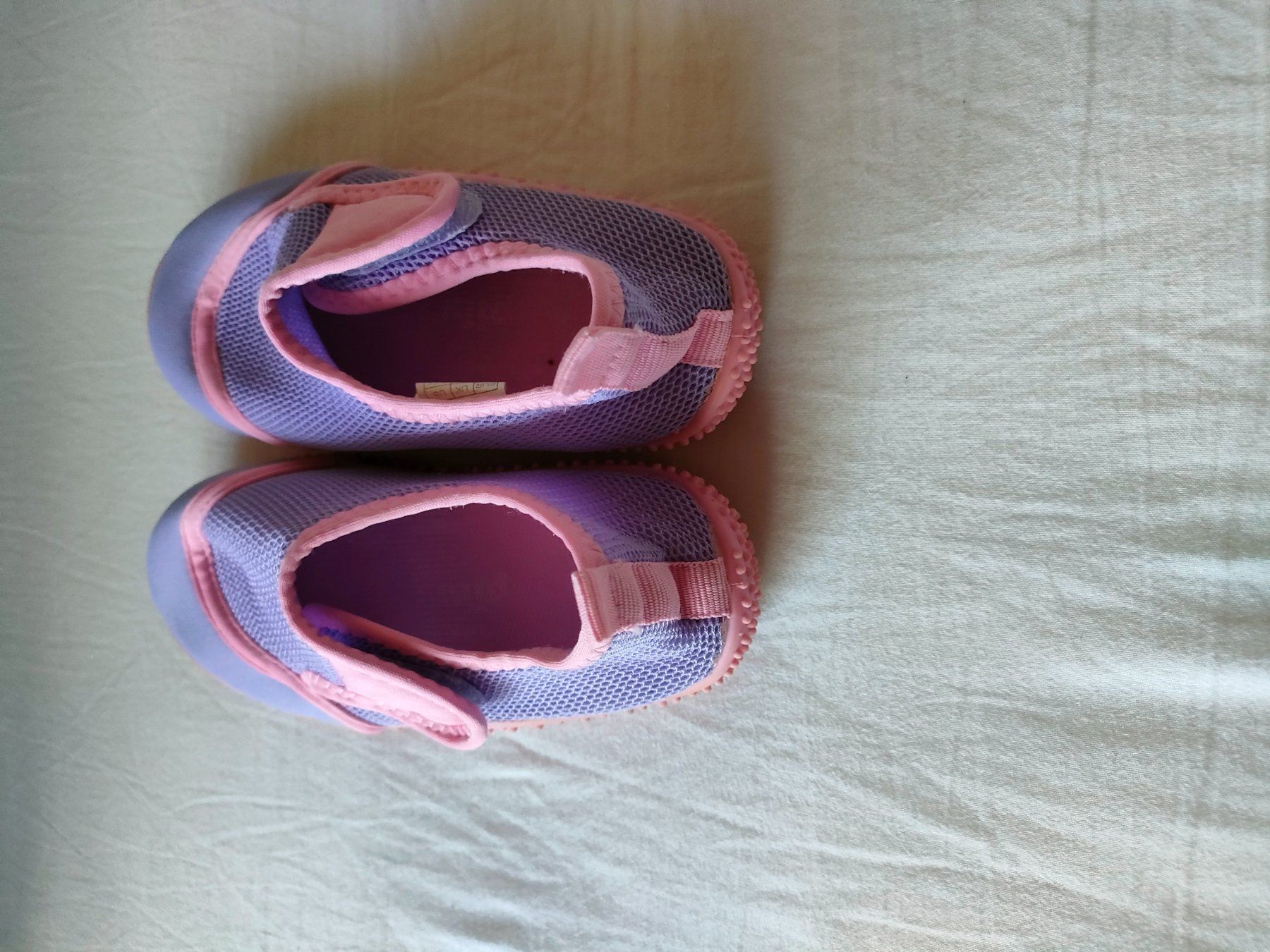 Scarpe per ragazze: Lila Badeschuhe Gr. 26 – Usato da Oberentfelden venduto da Chanko 2
