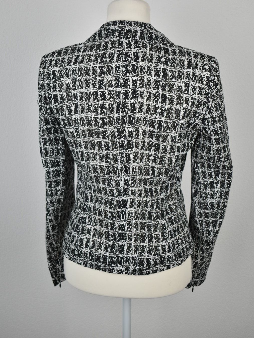 Escada Giacche: Escada Blazer Gr.34 neuwertig – Nuovo (secondo la descrizione) da Nürensdorf venduto da 2ND_STORY 2