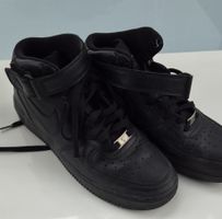 Nike Air Force 1 Mid, Gr. 41, Schwarz