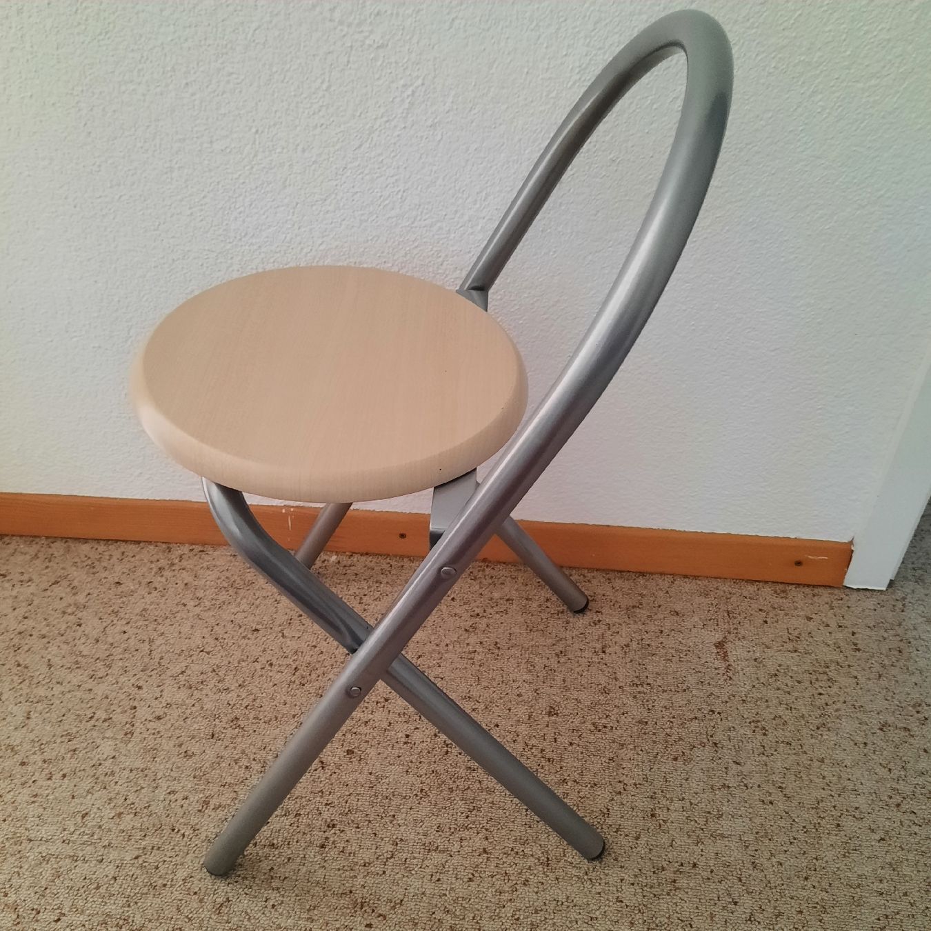 Sgabelli: Klapphocker rund hell, 2 Stk – Usato da olten venduto da Laterne50 1