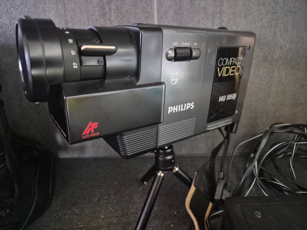 Camera Phillips VKR 6838 VHSC - camera vintage