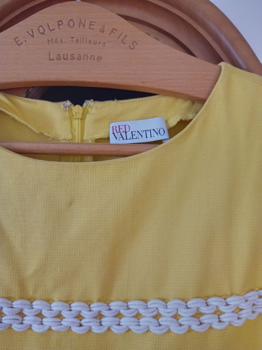 Valentino Vestiti: robe Valentino taille 38 – Nuovo (secondo la descrizione) da Monthey venduto da 04Elisa 1
