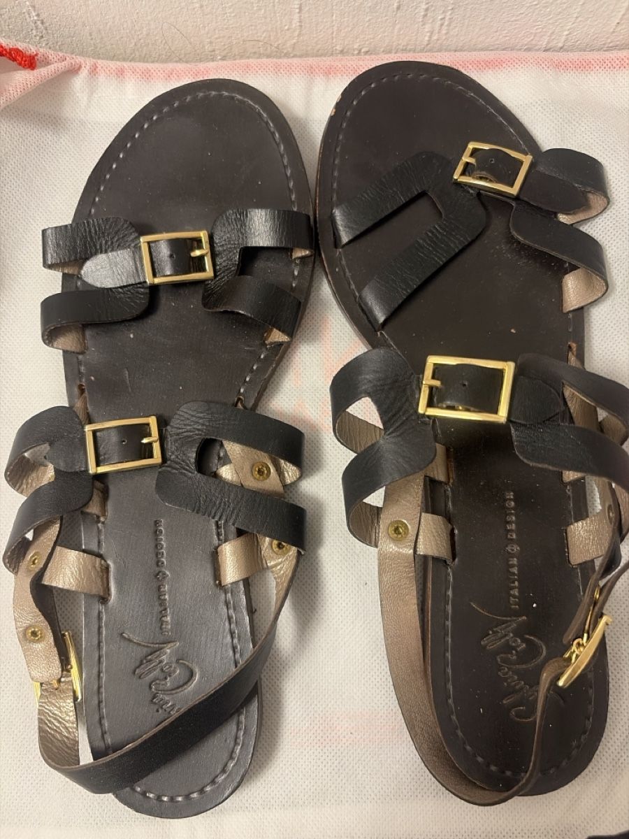 Scarpe da donna: Sandales – Nuovo (secondo la descrizione) da Pully venduto da Kalissa