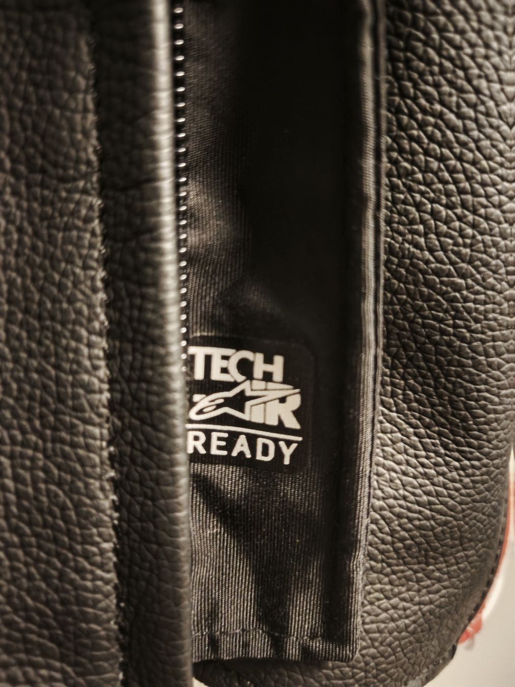 Anzüge: Alpinestars Motorradhose + Lederjacke – Neu (gemäss Beschreibung) aus Zürich von french23 5