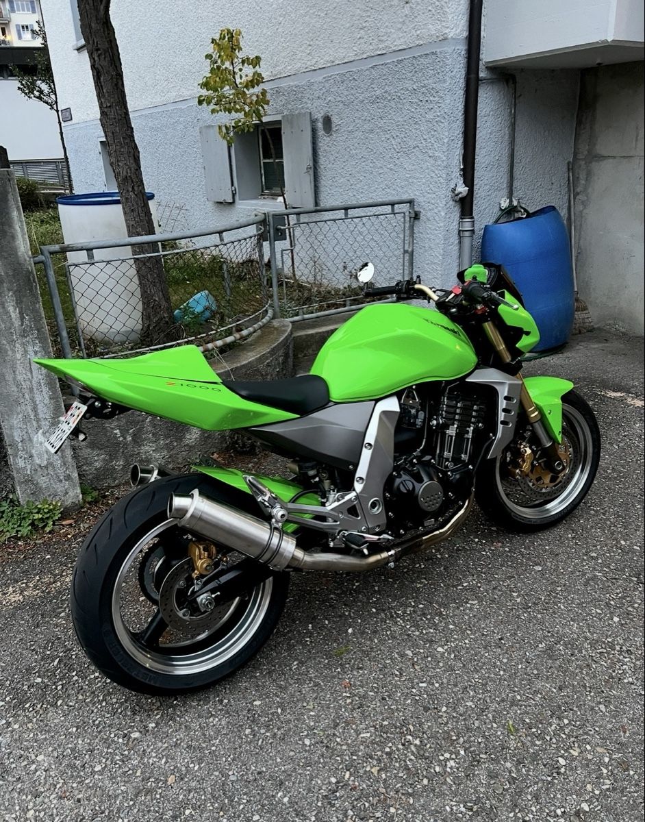 Kawasaki Strada: Kawasaki Z1000 – Usato da Trimbach venduto da sin_d6lm 2