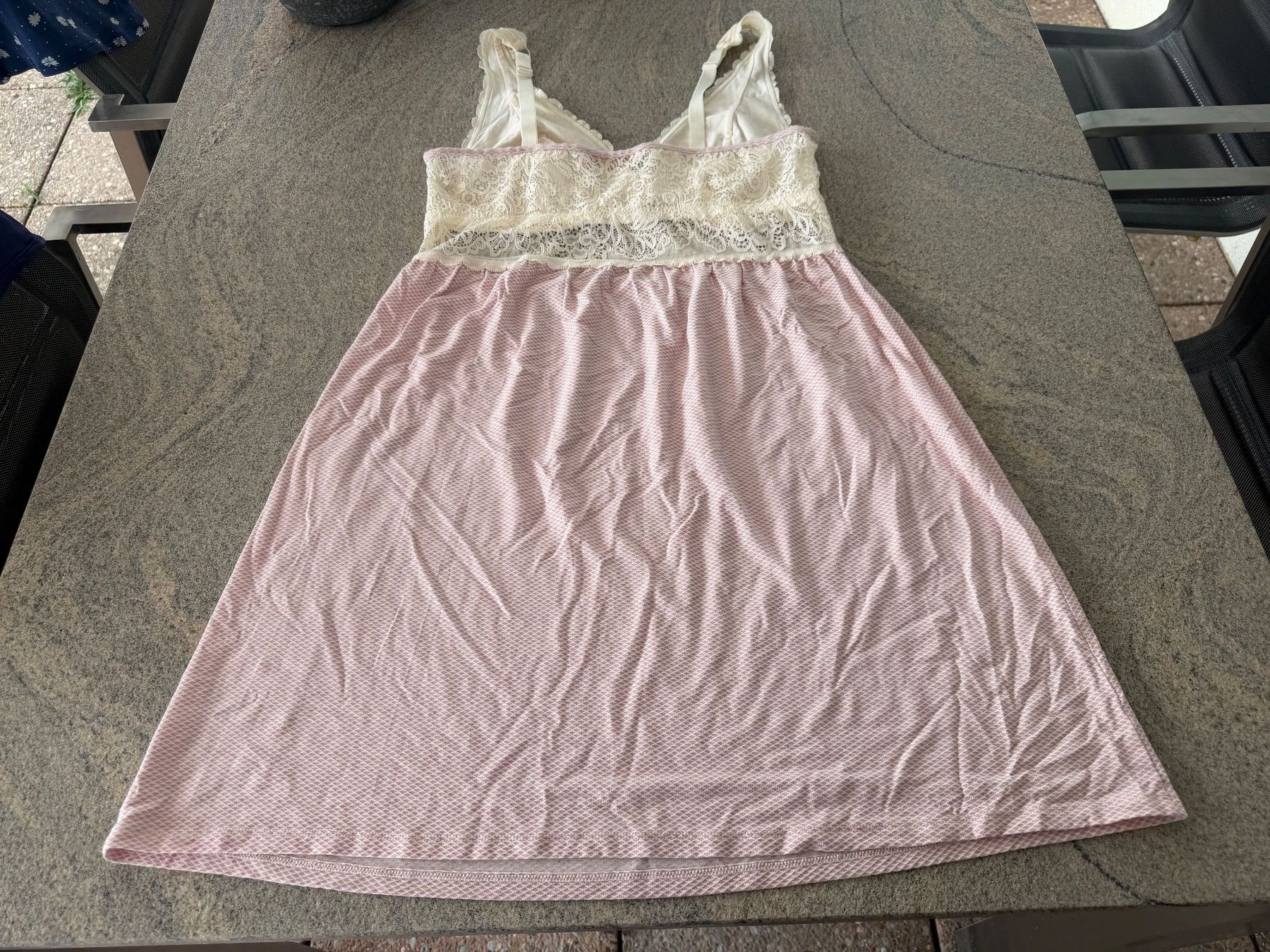 Triumph Negligees & Pigiami: Triumph Nachthemd mit Spitze – Usato da Geroldswil venduto da Jeremy11 7