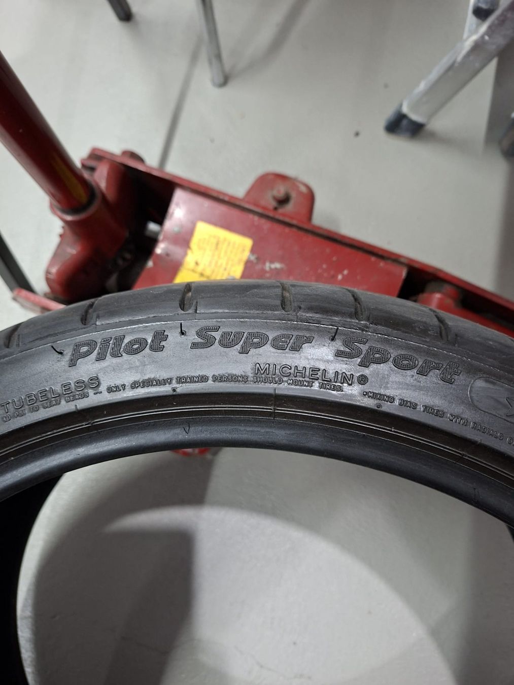 Pneumatici & Ruote complete: Pneu – Usato da Rupperswil venduto da Schmedi02 3