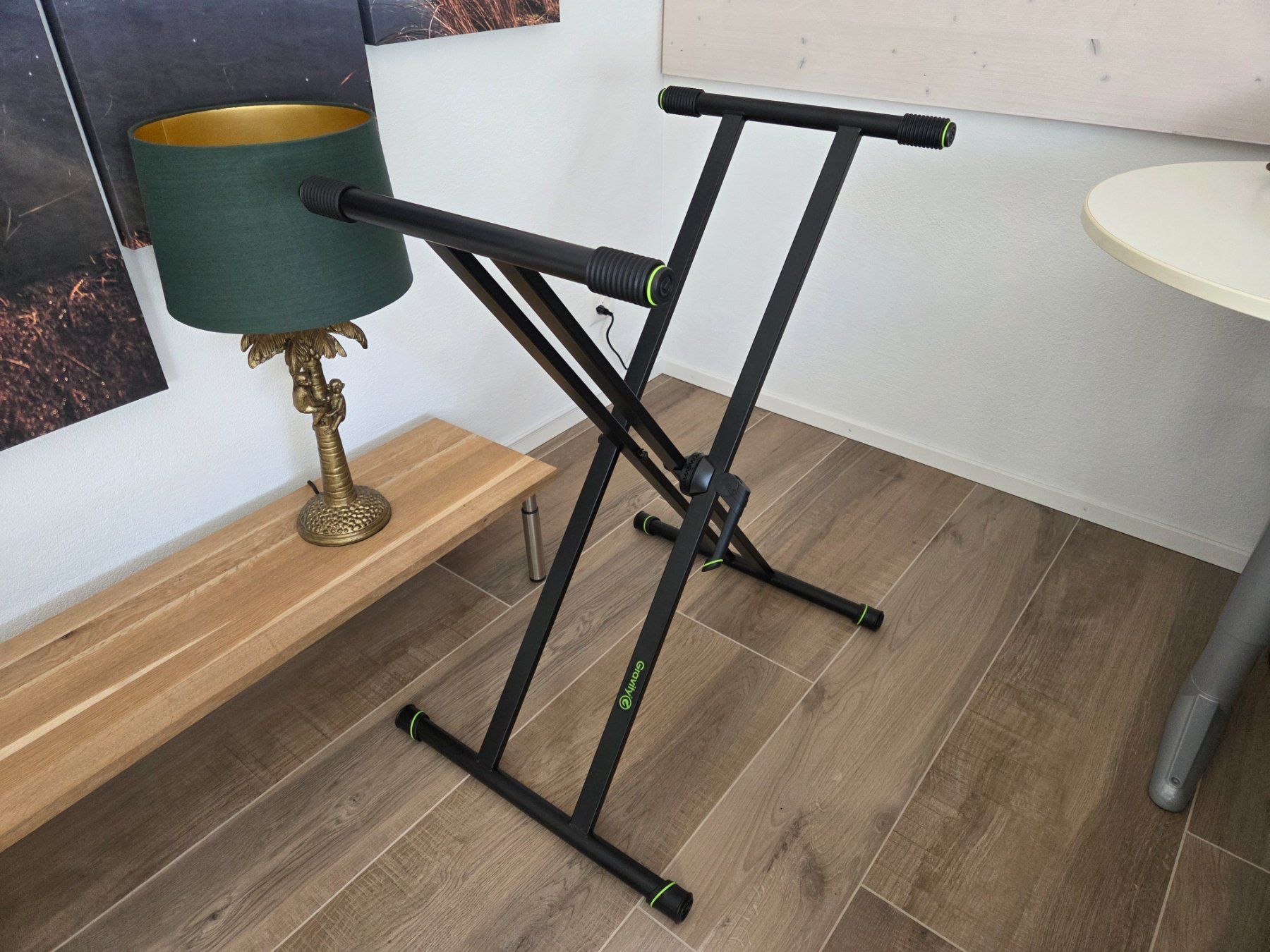 Supporti per strumenti musicali & leggii: Gravity KSX 2 RD Keyboardständer mit Ablagetisch – Nuovo (secondo la descrizione) da Birmensdorf ZH venduto da arcticmonkey91 5