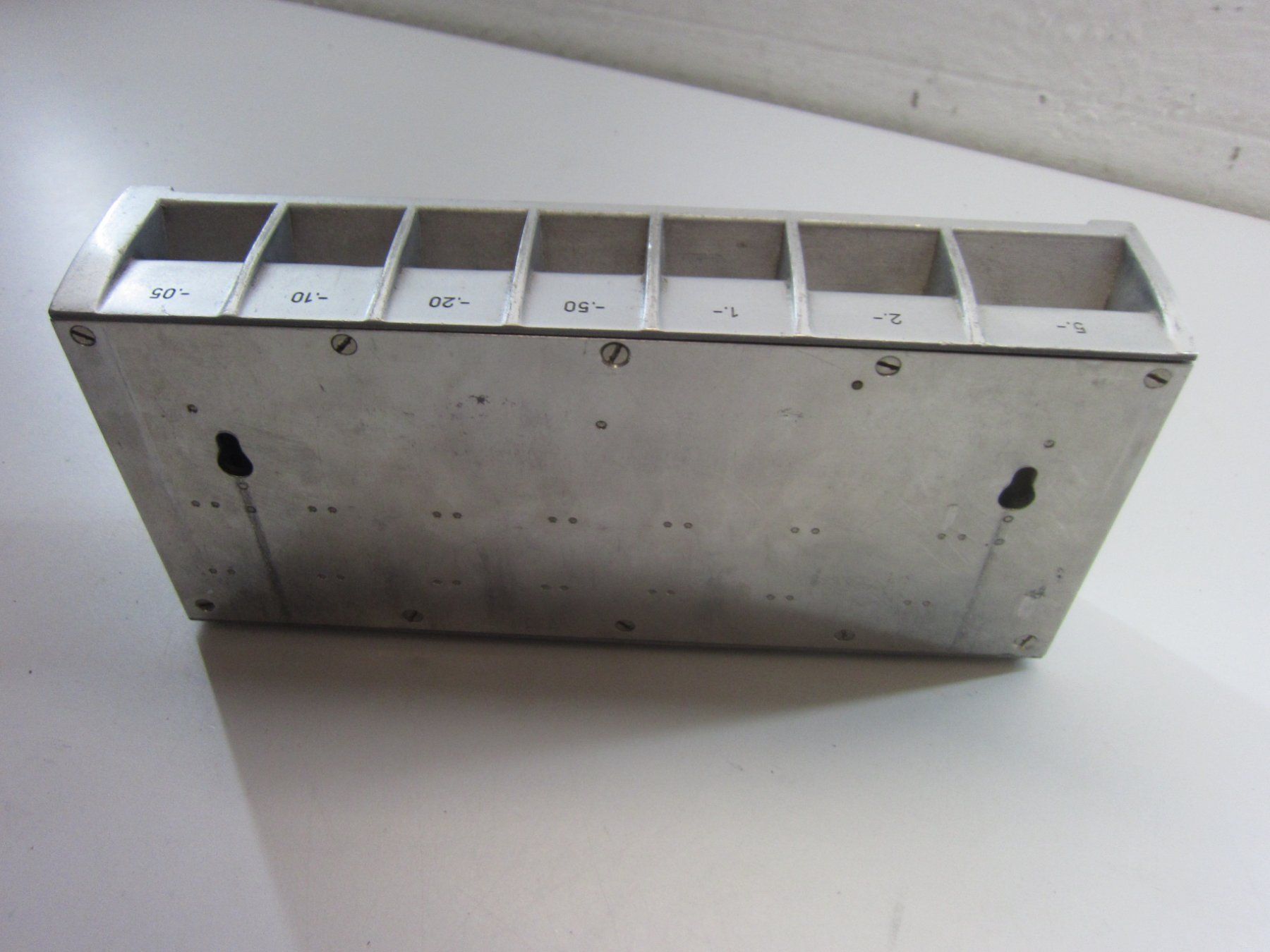Registratore di cassa: Syro Münzwechsler 0.5 -5.0 Fr. – Usato da Kilchberg ZH venduto da Cuculus1 2