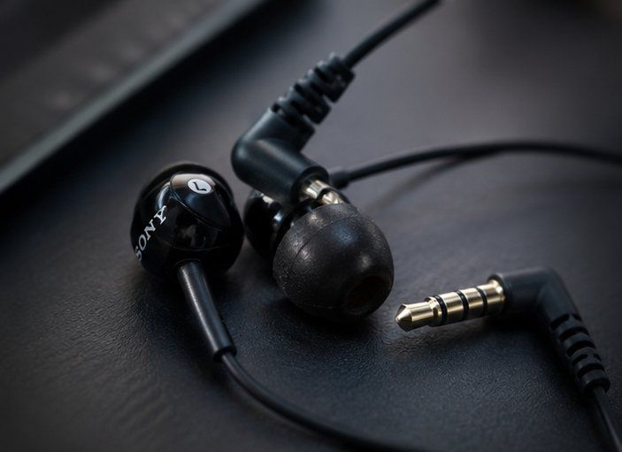 Sony Lautsprecher: Sony écrouteurs – Neu und originalverpackt aus Ferpicloz von Olivier_Jut