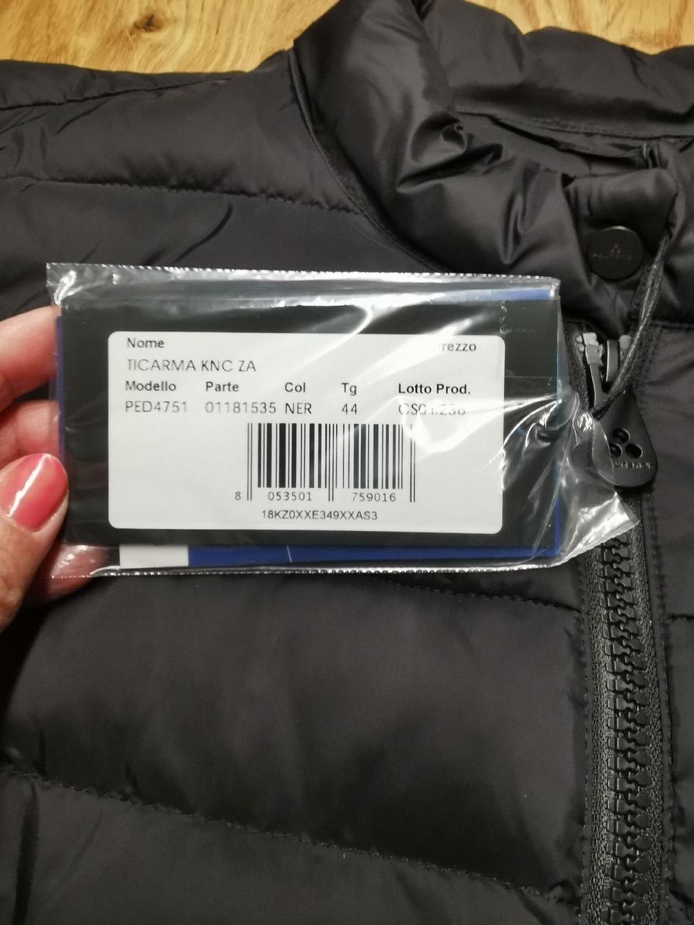 Peuterey Giacche: Peuterey Winter Jacke NEU – Nuovo (secondo la descrizione) da Adligenswil venduto da sasa_be 3