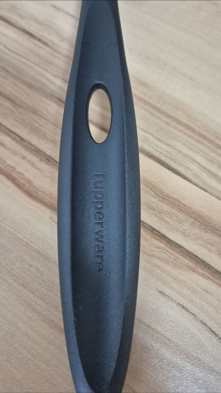 Tupperware Cucchiai: Tupperware Schöpfkelle Suppenkehle neu – Nuovo e nell'imballaggio originale da Unteriberg venduto da Foxcross 2
