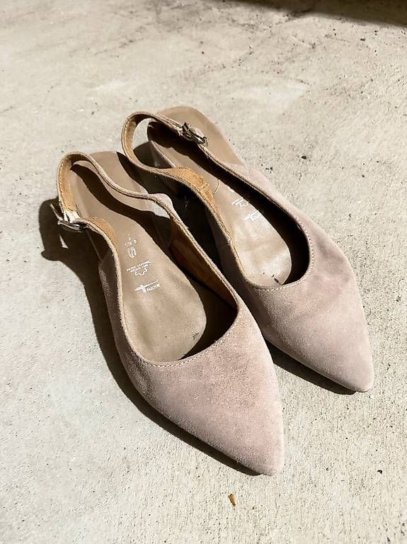Scarpe da donna: Tamaris leather sandals size 38 – Usato da Zürich venduto da ioa_75n8