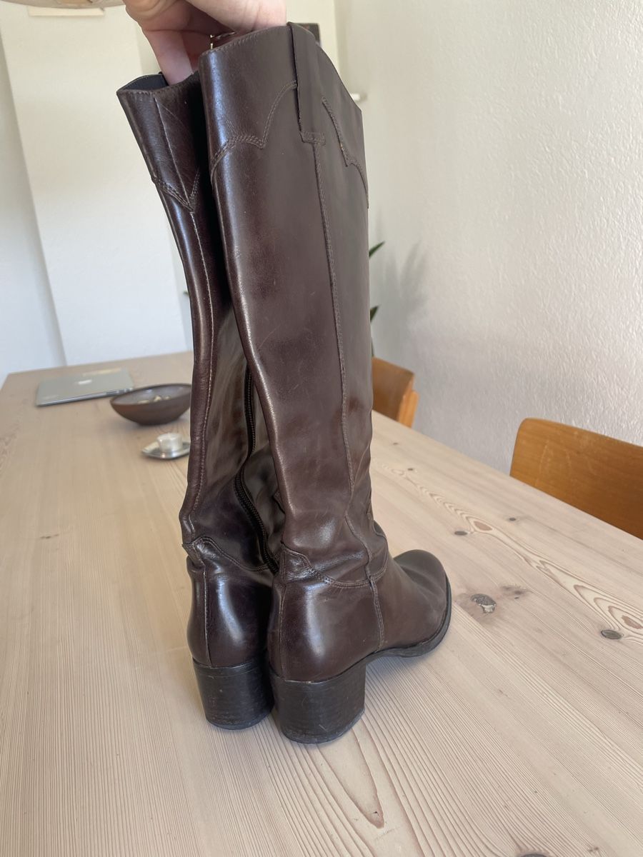 Scarpe da donna: Echtleder Stiefel Vintage – Usato da Uster venduto da solarstrom 1