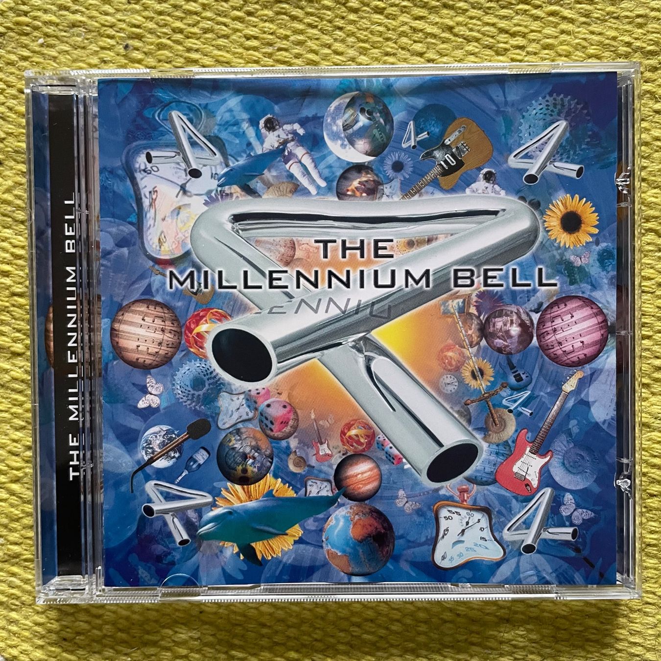 CD: MIKE OLDFIELD-THE MILLENNIUM BELL – Usato da Rorschacherberg venduto da CD-Roli