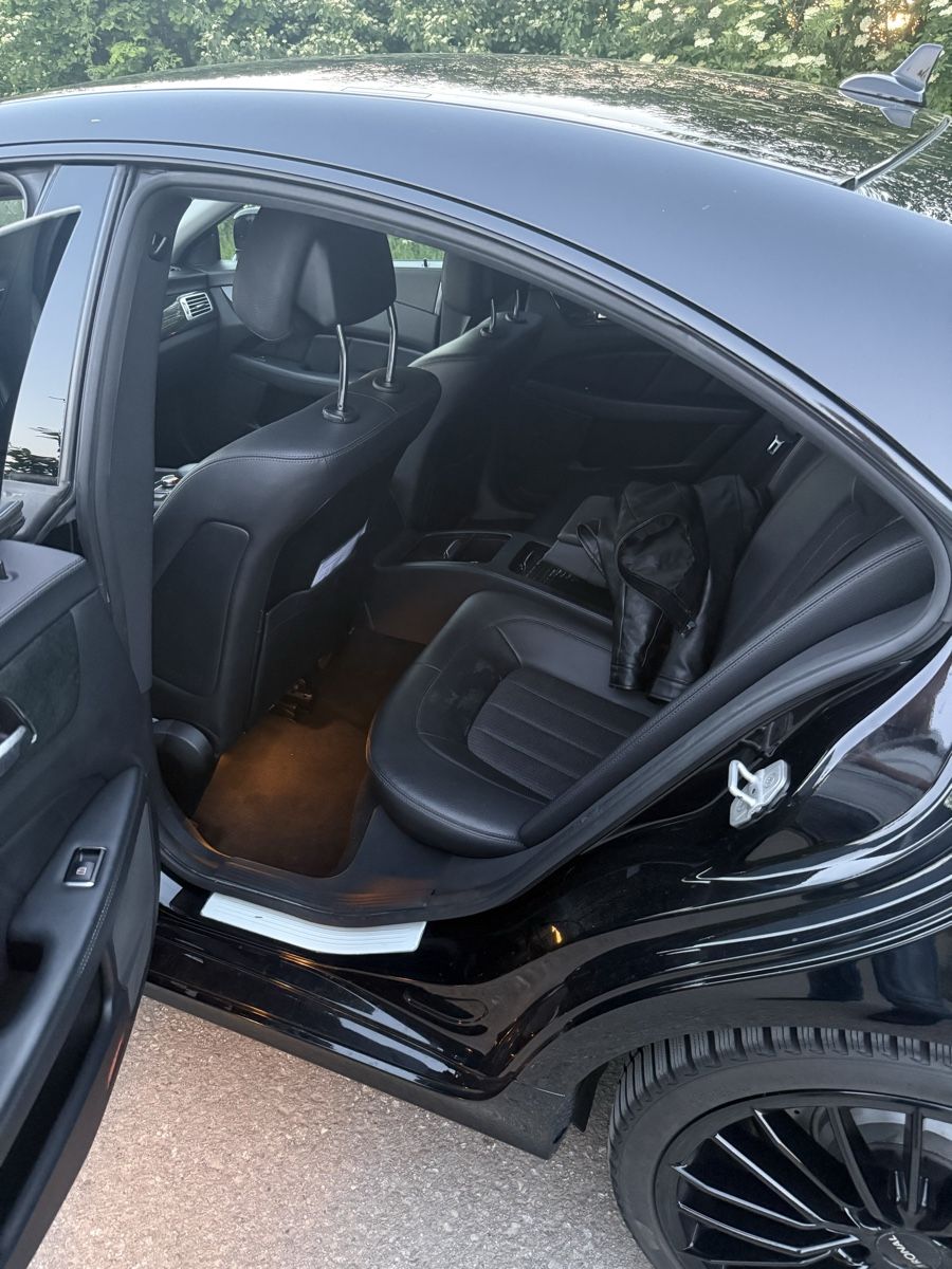 Mercedes-Benz Automobili: Mercedes CLS 250 4M – Usato da Villmergen venduto da SilviuA 2