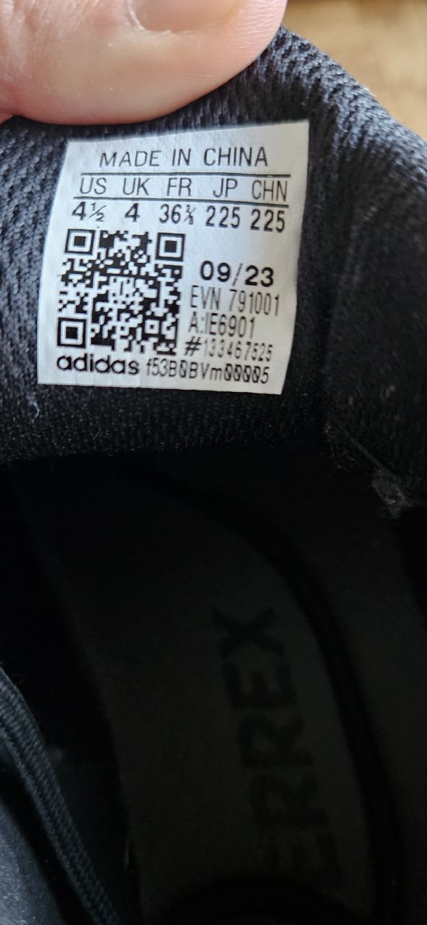 Adidas Scarpe da donna: Adidas Terrex – Nuovo (secondo la descrizione) da Rüeggisberg venduto da Cookie-loo 1