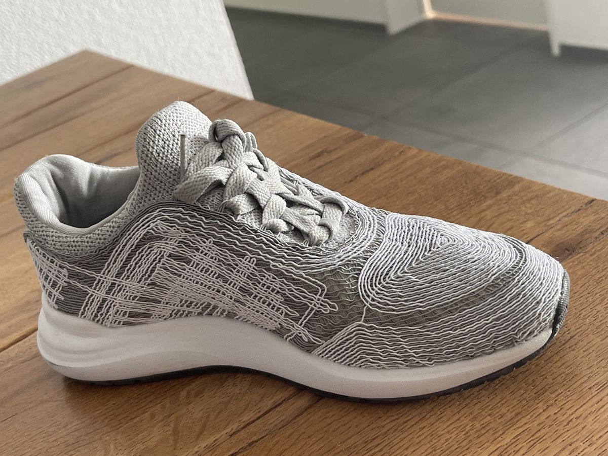 Scarpe da donna: Neue Turn- Laufschuhe – Nuovo (secondo la descrizione) da Zufikon venduto da lea050 1