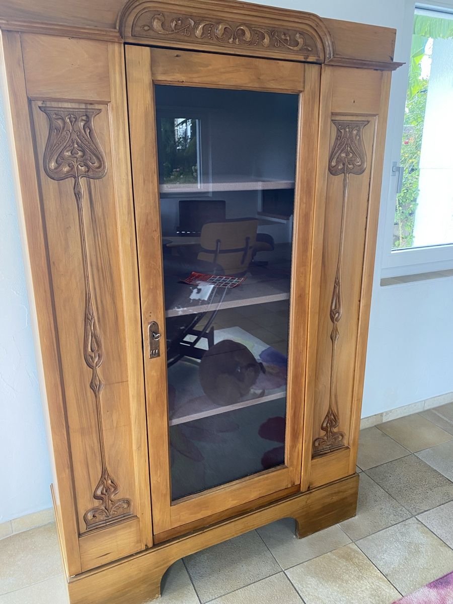 Vitrines: Jugendstil Vitrine – D'occasion à Emmenbrücke par ahay 1
