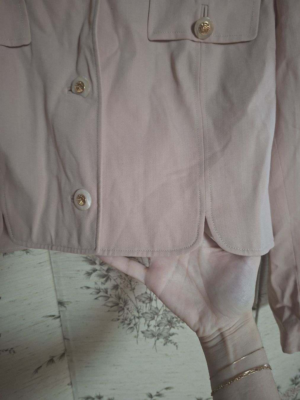 Jacken: Blazer Louis Féraud - Taille L – Gebraucht aus Lausanne von Super-cerise 2