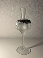 Dekorativer Kerzenhalter aus Glas