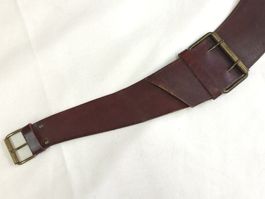 Vintage Leder Gürtel mit zwei Schalle