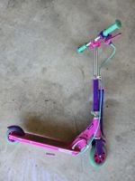 trottinette fille pliable avec frein a main et pied