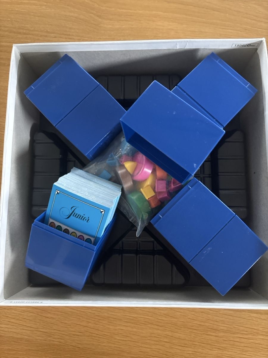 Parker Giochi: Trivial Pursuit Junior Edition – Usato da Ettingen venduto da Blauenblau 1