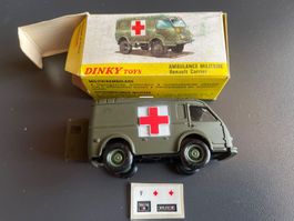 Dinky toys Ambulance militaire