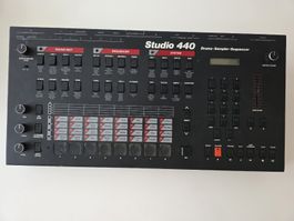 Sequential Circuits Studio 440 Sampler + 47 Disketten-Set