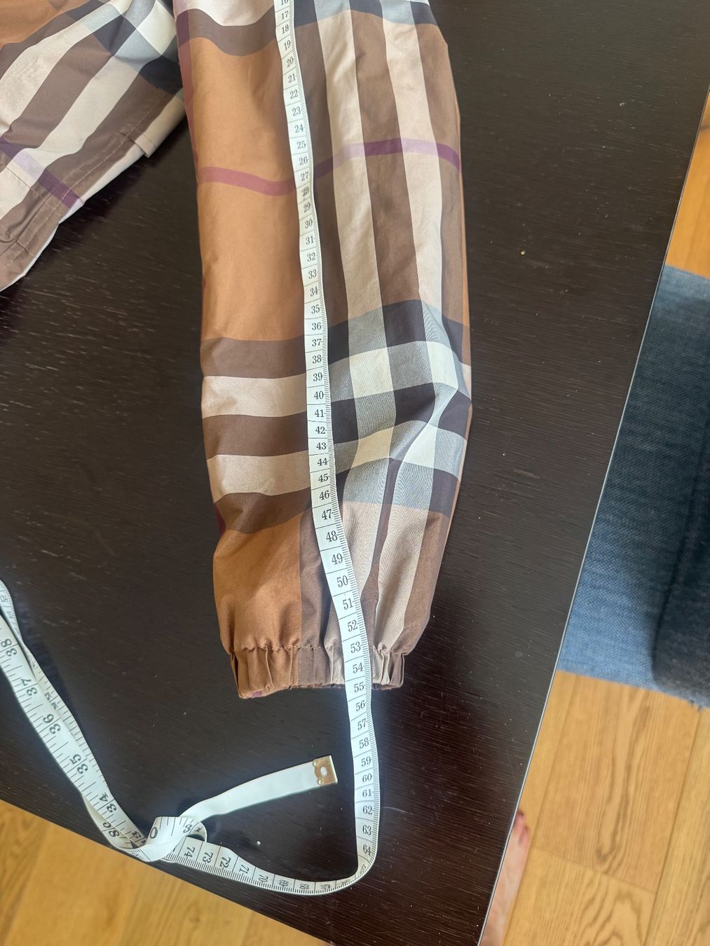 Burberry Giacche: Original Burberry Jacke Frühling Regenjacke – Usato da Herrliberg venduto da joe_9hly 5