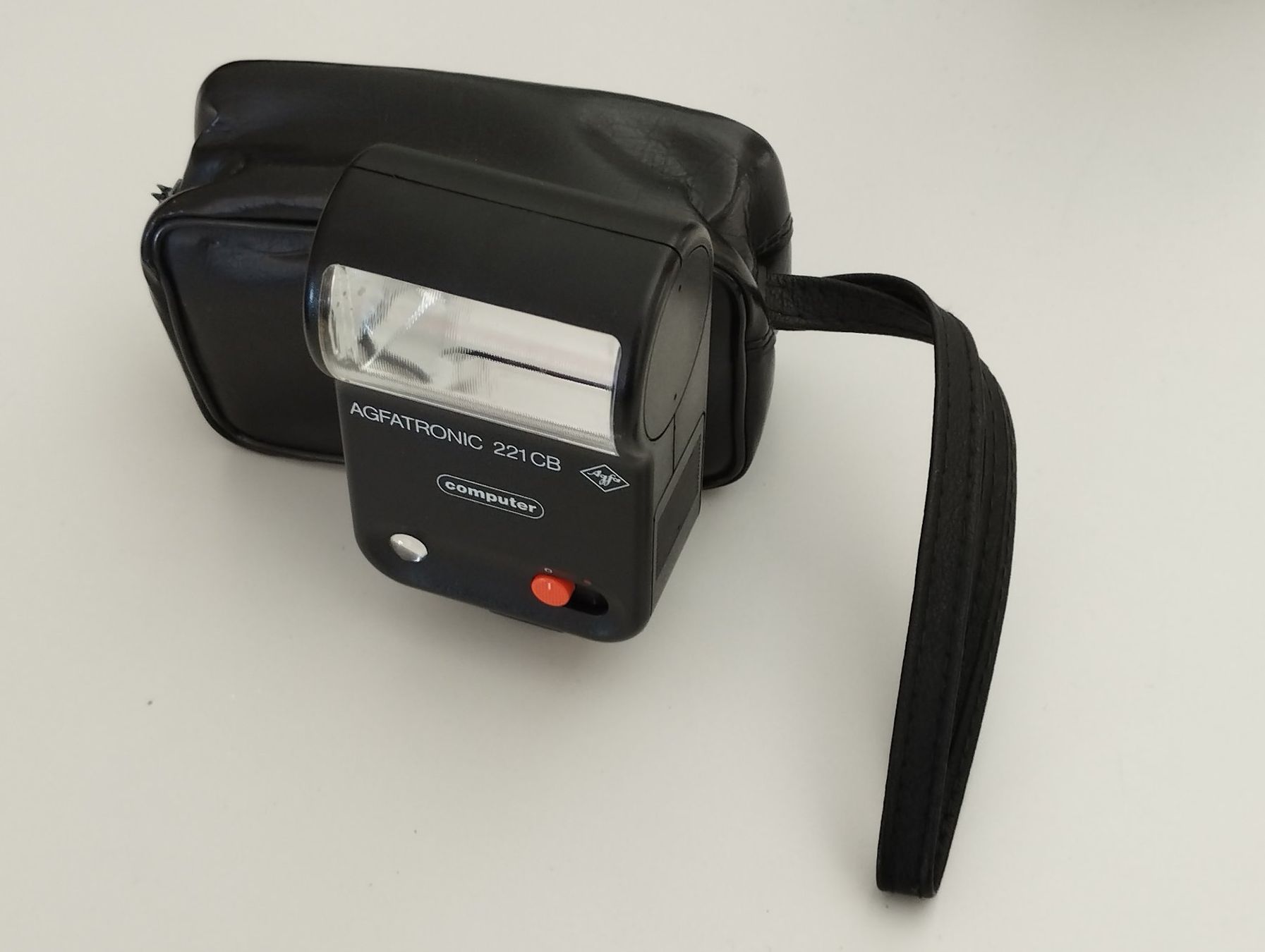 Canon Fotocamera: Canon AT-1 & accessoires – Usato da Prilly venduto da Gesamtkunstwerker 5