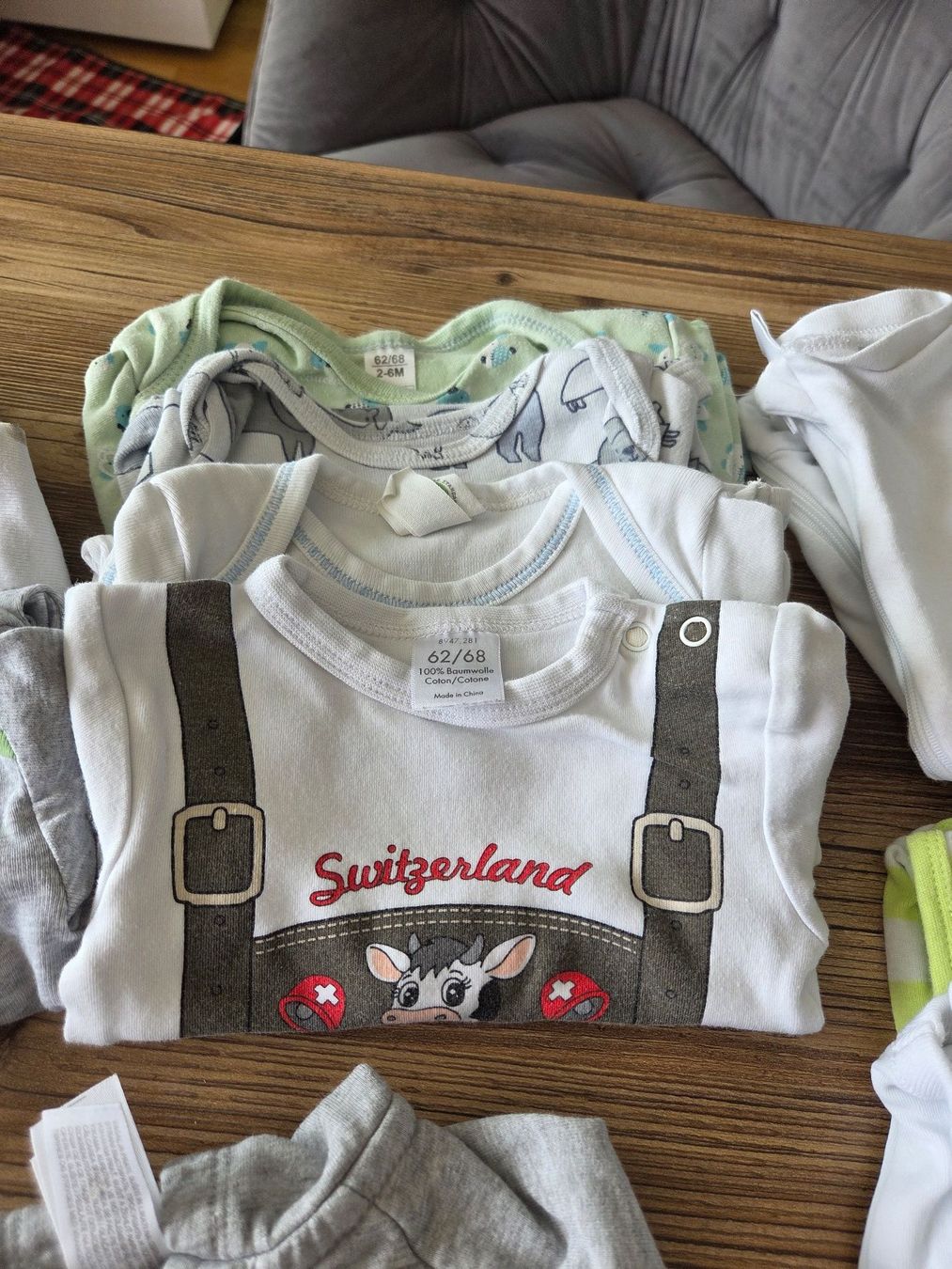Lotti & Set di vestiti: Grosses Sommer Set Junge 62 – Usato da Rupperswil venduto da ecko_red 3